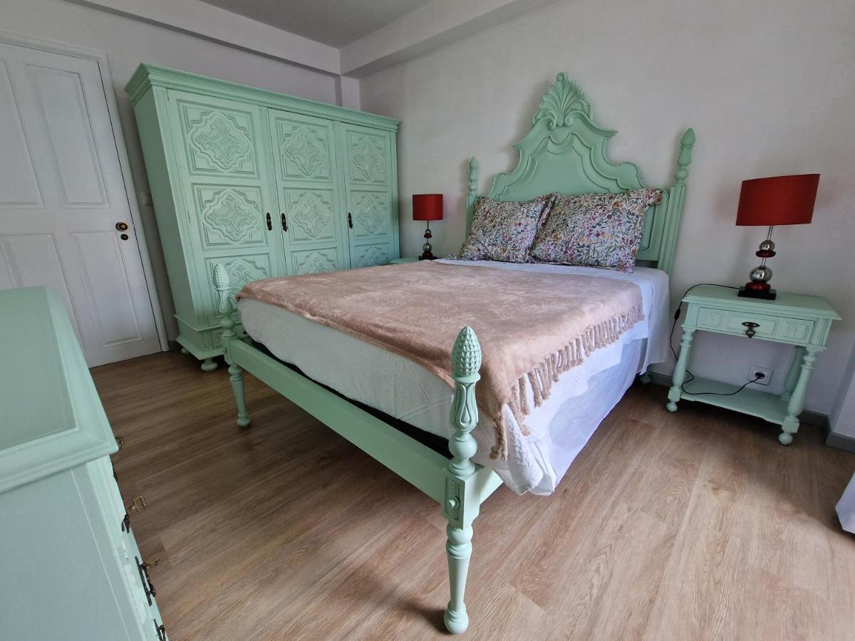 Apartamentos Garrett Орта Екстер'єр фото