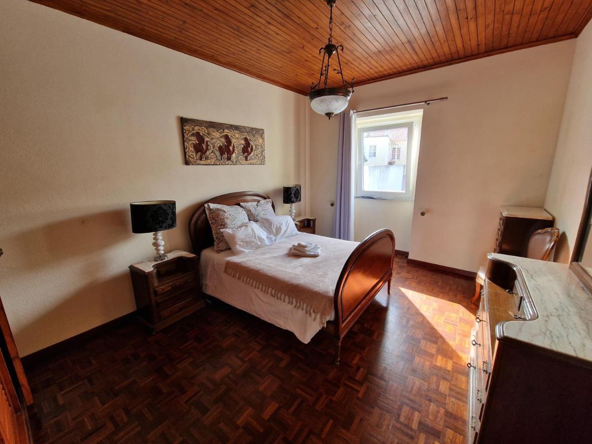 Apartamentos Garrett Орта Екстер'єр фото