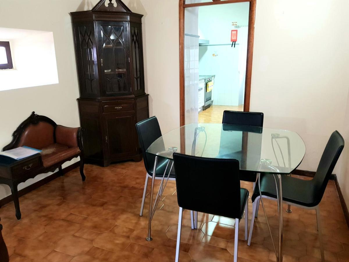 Apartamentos Garrett Орта Екстер'єр фото
